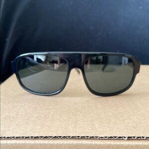 Classic Black Men's Sunglasses